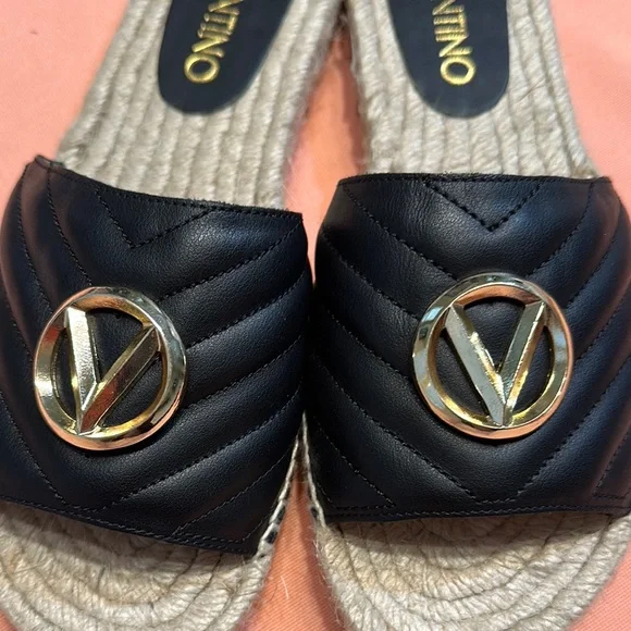 New Valentino Black Slide Sandals. Size 38. - Picture 2 of 8
